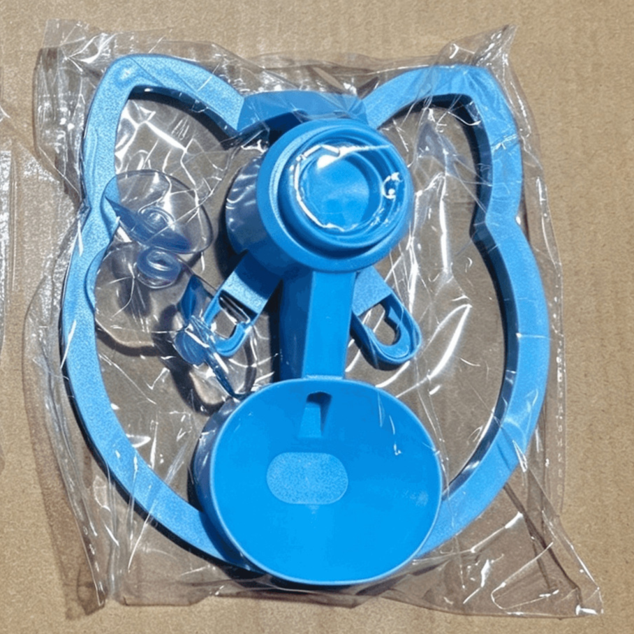 Portable Pet Water Bottle Outdoor Hanging Drinking Cup