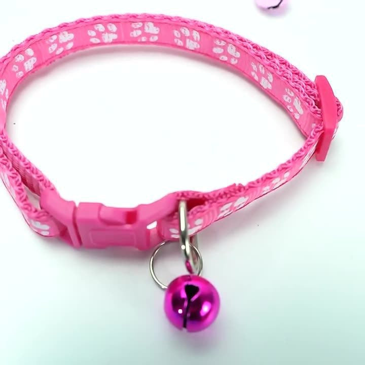 Collar cat bell guard